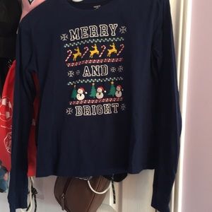 I am selling a Christmas shirt that says merry and bright it’s from carters